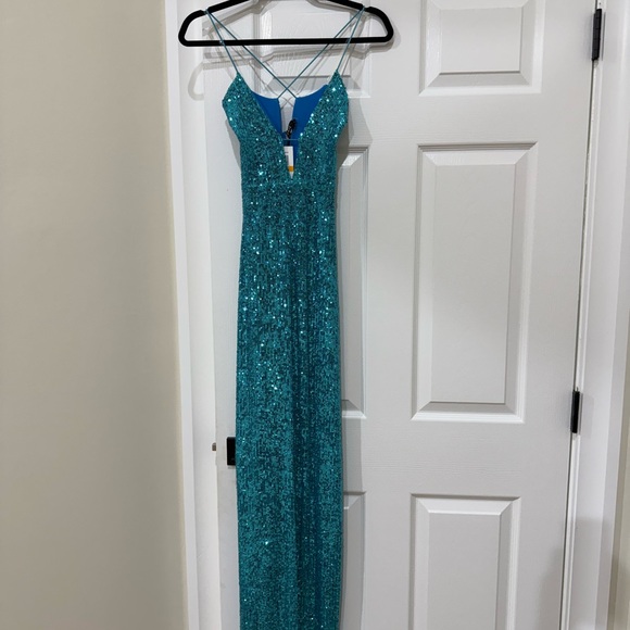 Aqua Dresses & Skirts - Aqua Turquoise Sequin Dress Size S by NOOKIE